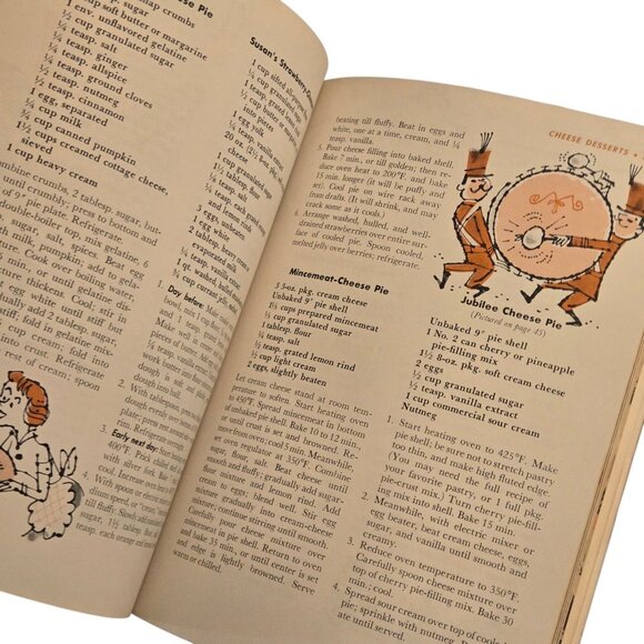 1958 Egg Cheese Spaghetti Rice Recipe Booklet Retro Cookbook Good Housekeeping - Picture 10 of 16